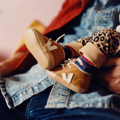 BABY WINTER SUEDE CAMEL PIERRE