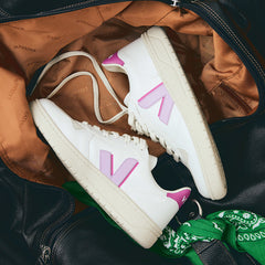 V-10 CWL WHITE ORCHID ULTRAVIOLET