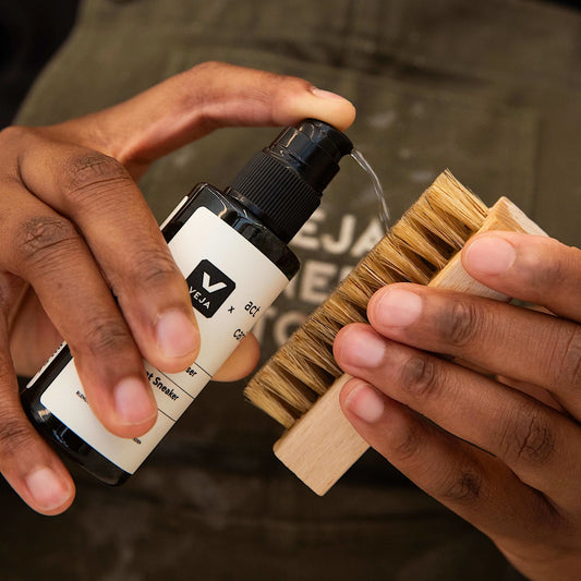 CLEANSER VEJA x ACT OF CARING