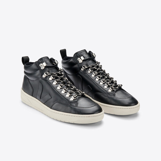 RORAIMA LEATHER BLACK PIERRE SOLE
